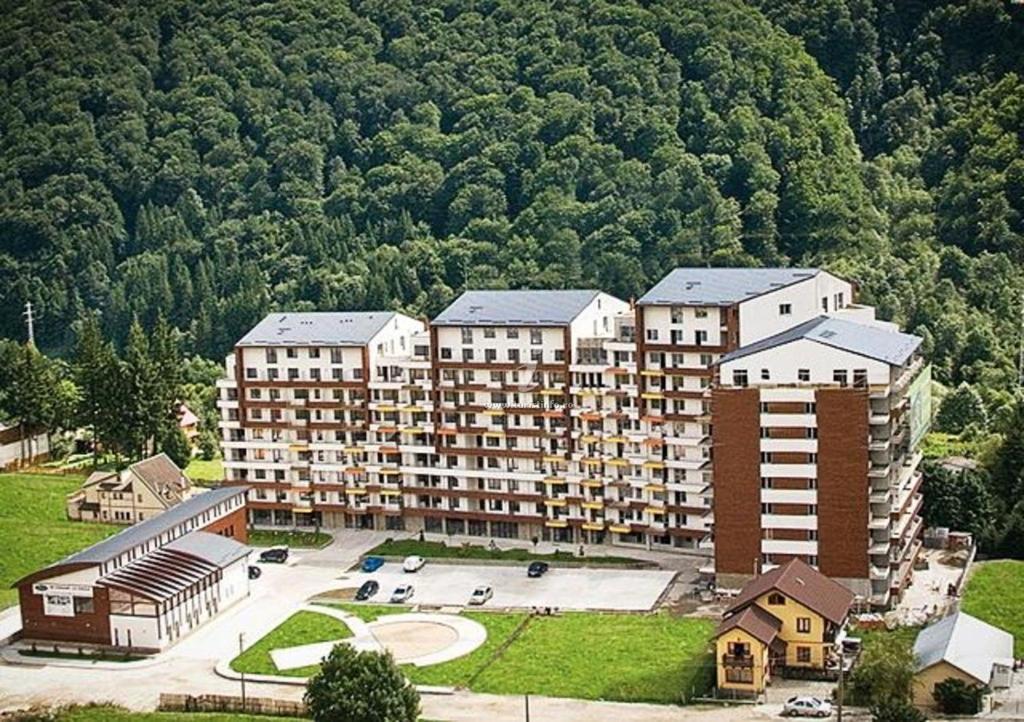 Best View Ap With Parking And 2 Bathrooms Sinaia Zewnętrze zdjęcie